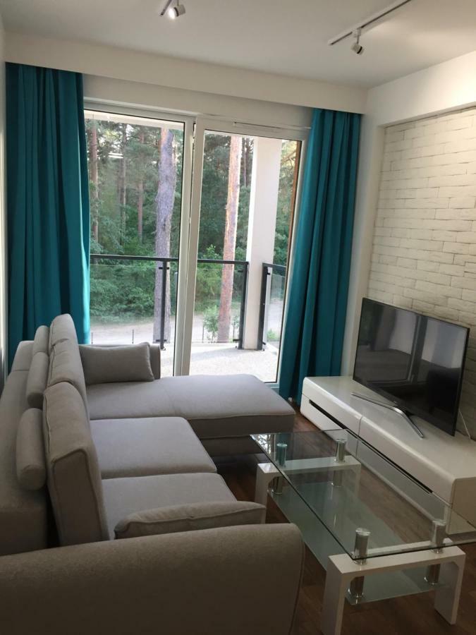 Apartamenty Nad Jeziorem -Zefir เอากุสตูฟ ภายนอก รูปภาพ